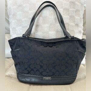 Coach Signature Carrie tote $338 retail!